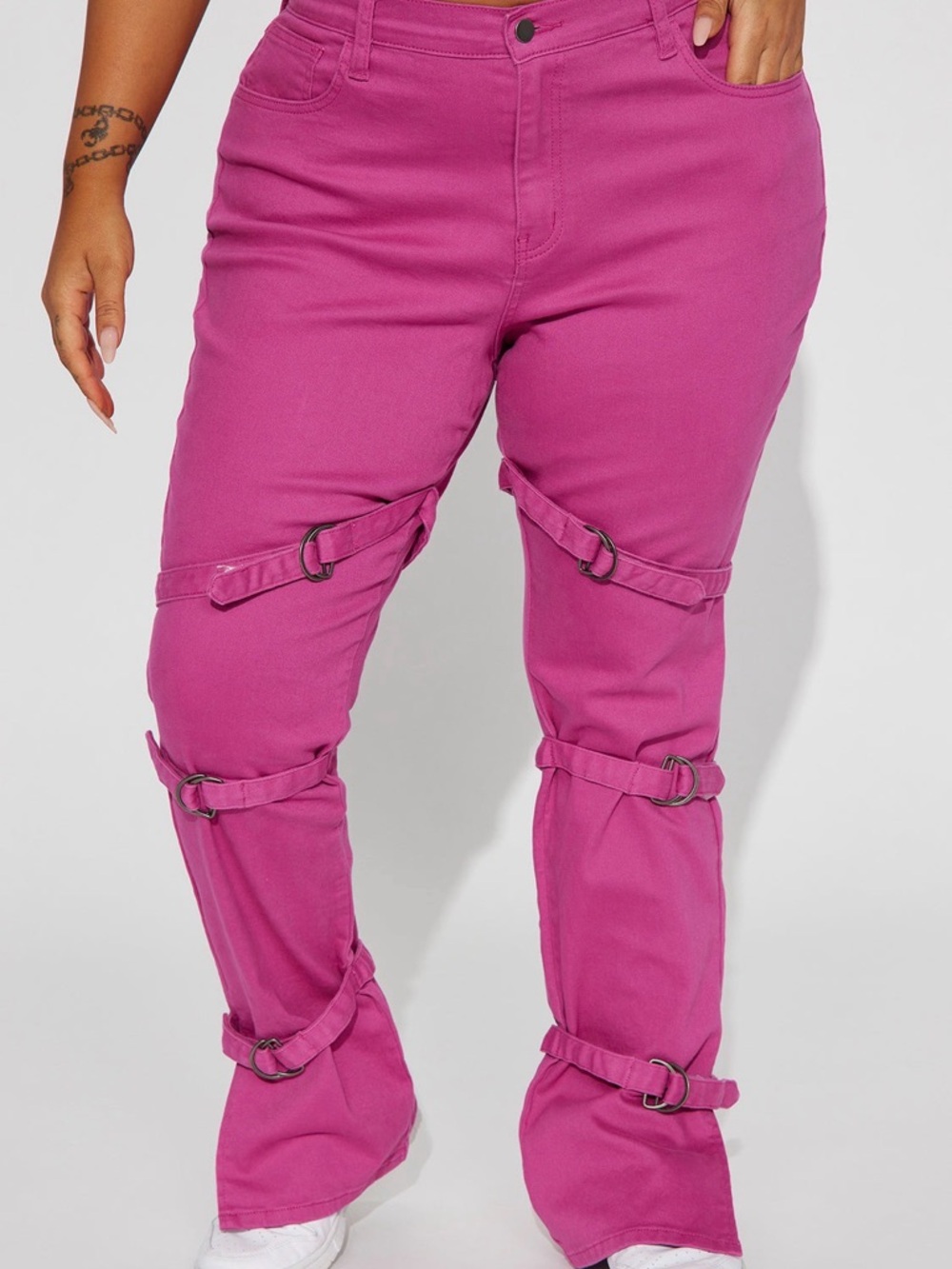 Fashion Nova Pink Buckle Detail High-Waist Jeans - Picture 2 of 4